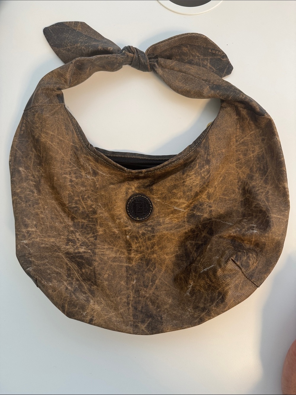 Vintage Fendi Hobo shoulder bag.
